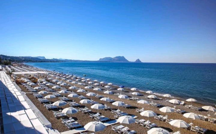 Casa Vacanze Butterfly Trabia Eksteriør billede